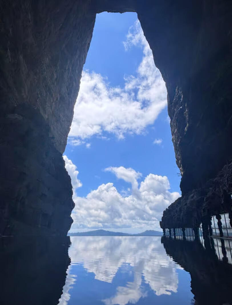 Zhangjiajie Express Day Trip: Tianmen Mountain, Avatar Mountains & Glass Bridge