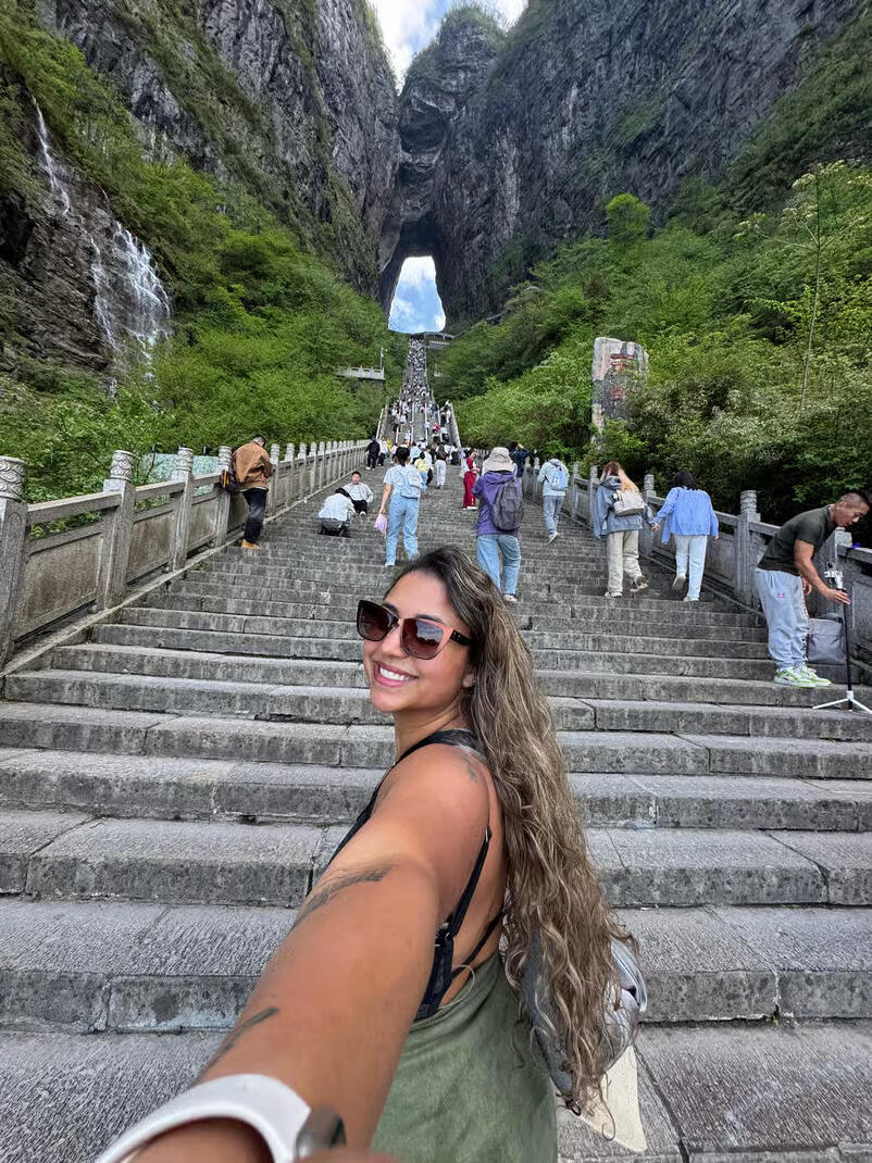 Zhangjiajie Avatar Mountains, Glass Bridge & Tianmen Mountain 1–2 Day Tour