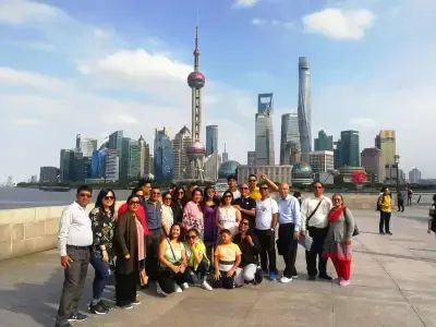 Shanghai Yu Garden, Old Street, The Bund & Zhujiajiao Water Town Bus Tour