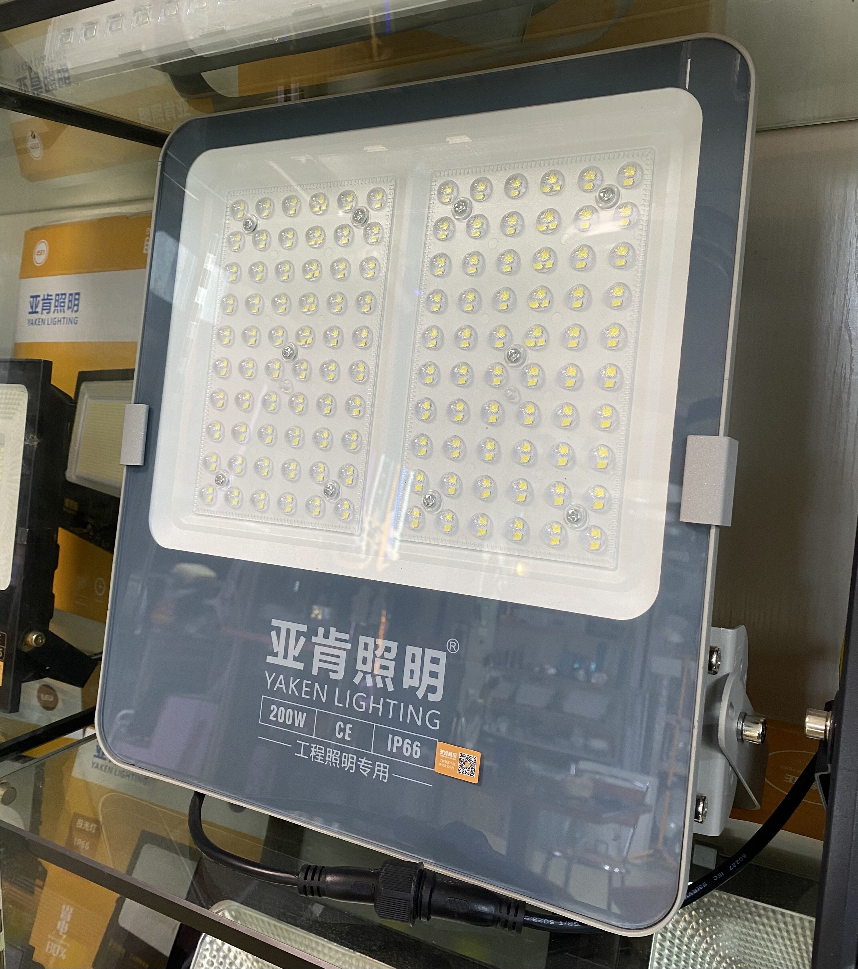 LED floor light 50w-600w waterproof thumbnail 3