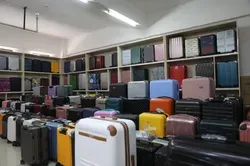 Jiangxi Chengleke luggage workshop 4