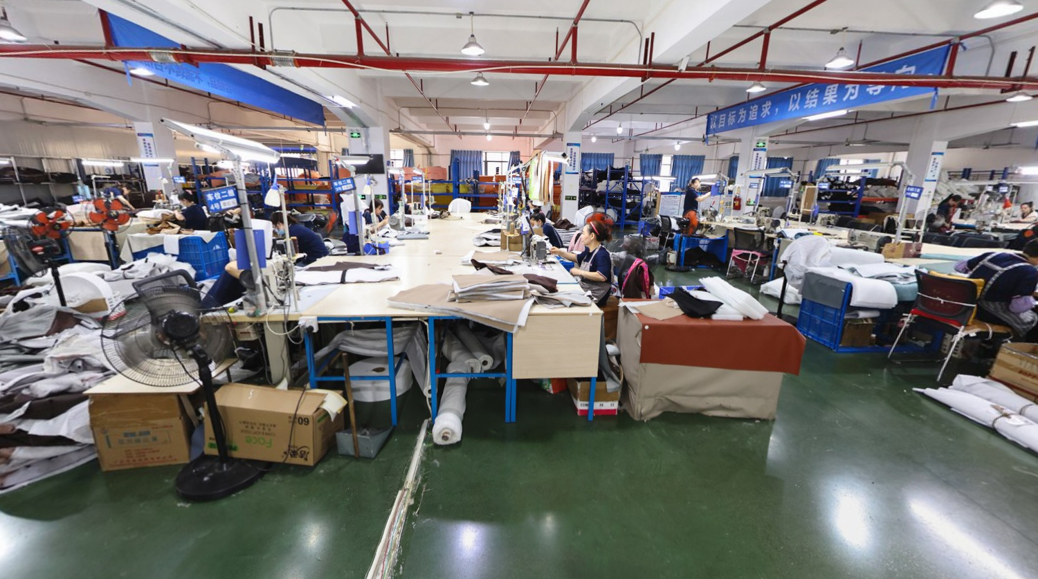 Foshan Shunde Qefet Furniture workshop 1