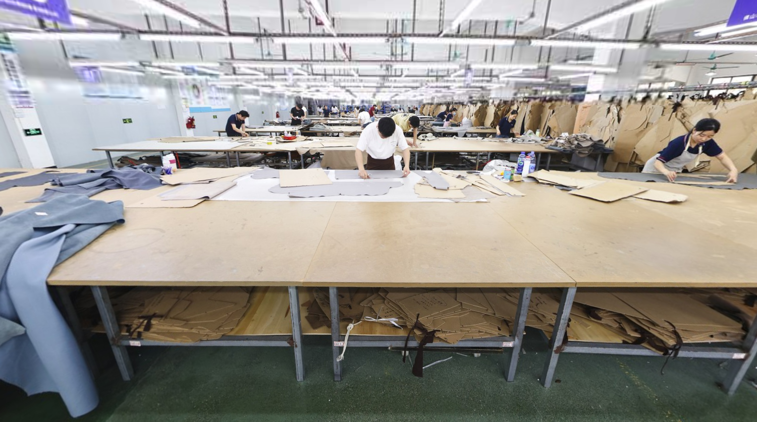 Foshan Shunde Qefet Furniture workshop 2