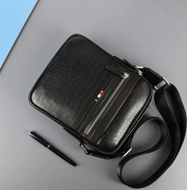 Embossed PU Leather for Bag and Backpack Wear-Resistant Waterproof Luggage Material