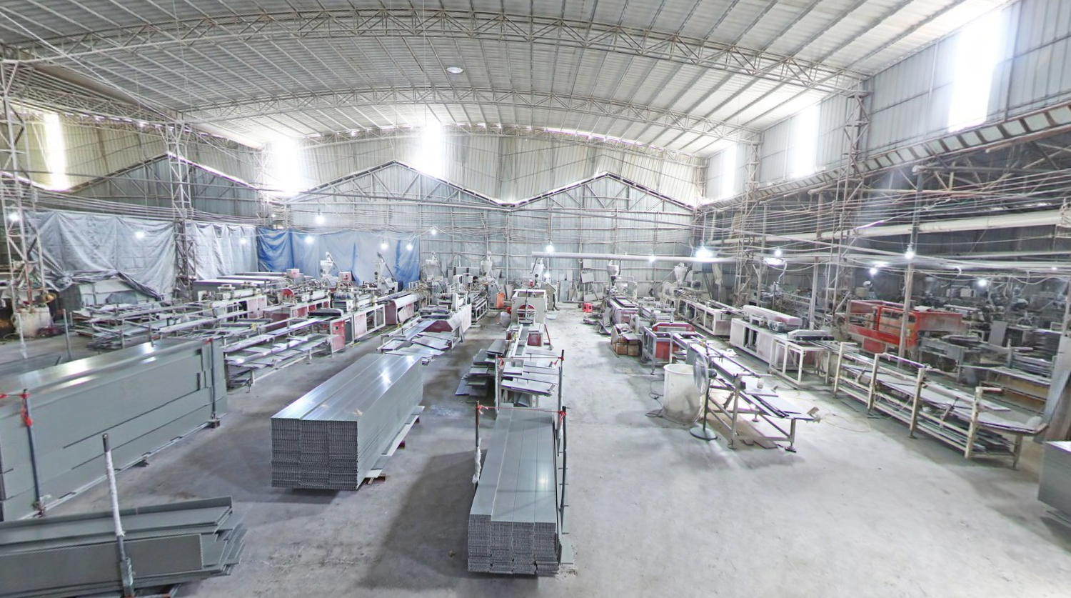 Guangdong Difan Kitchen and Bathroom Technology workshop 1