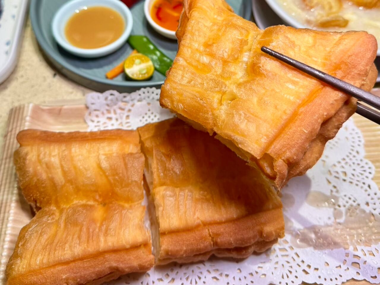 Lunch Savor the authentic local delicacies of Guangzhou and dive into the rich culture of Cantonese cuisine. - 4