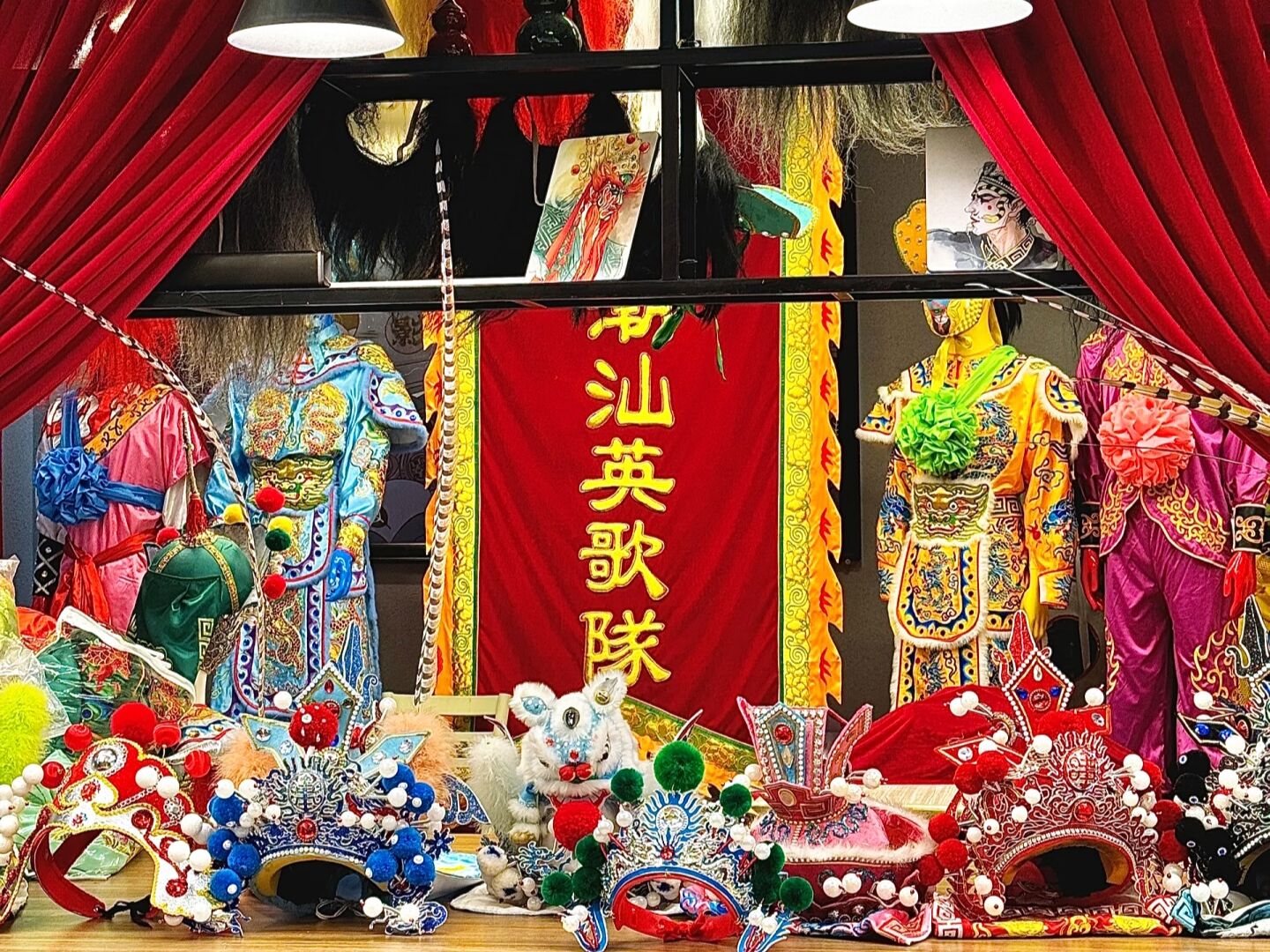Chaoshan Cultural Heritage Experience: Yingge Dance, Kung Fu Tea & Golden Wood Carving