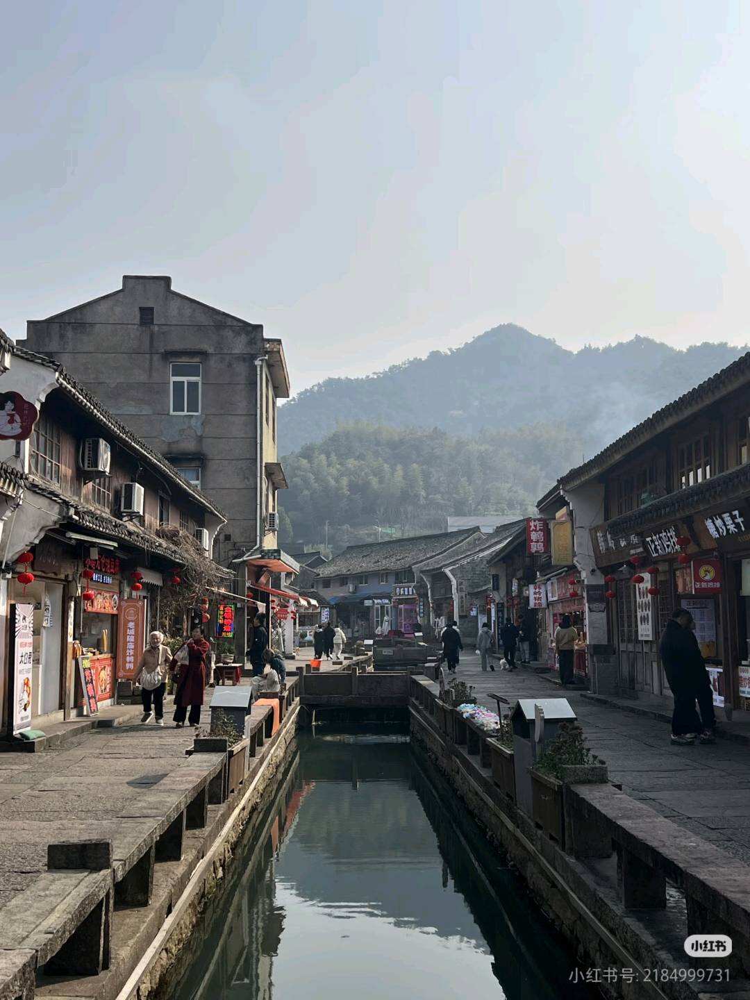 2. Walk through the main historic street and side alleys - 4